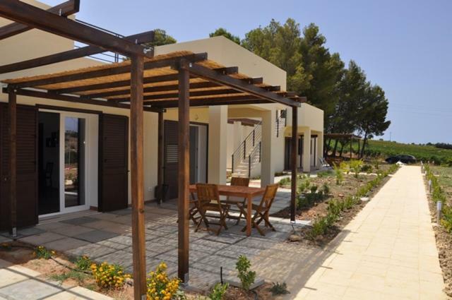 Case Barrera Porto Palo Exterior foto
